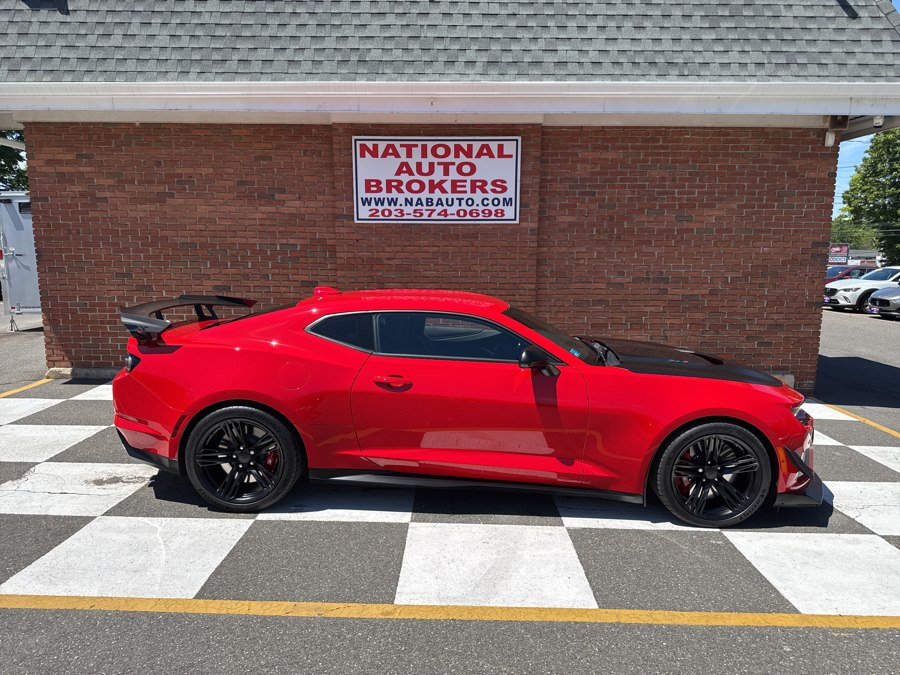 2021 Chevrolet Camaro ZL1's photo
