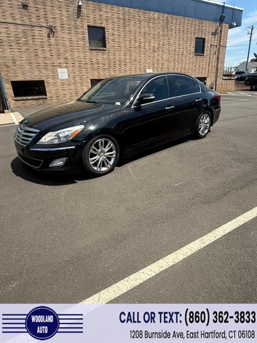 2014 Hyundai Genesis 3.8's photo