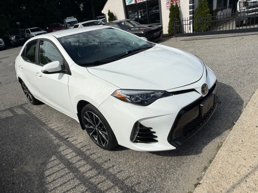 2019 Toyota Corolla SE AT's photo