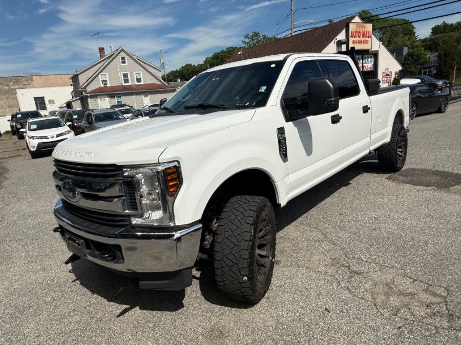 2019 Ford F-250 XLT 4x4 Crew Cab 8' Box's photo