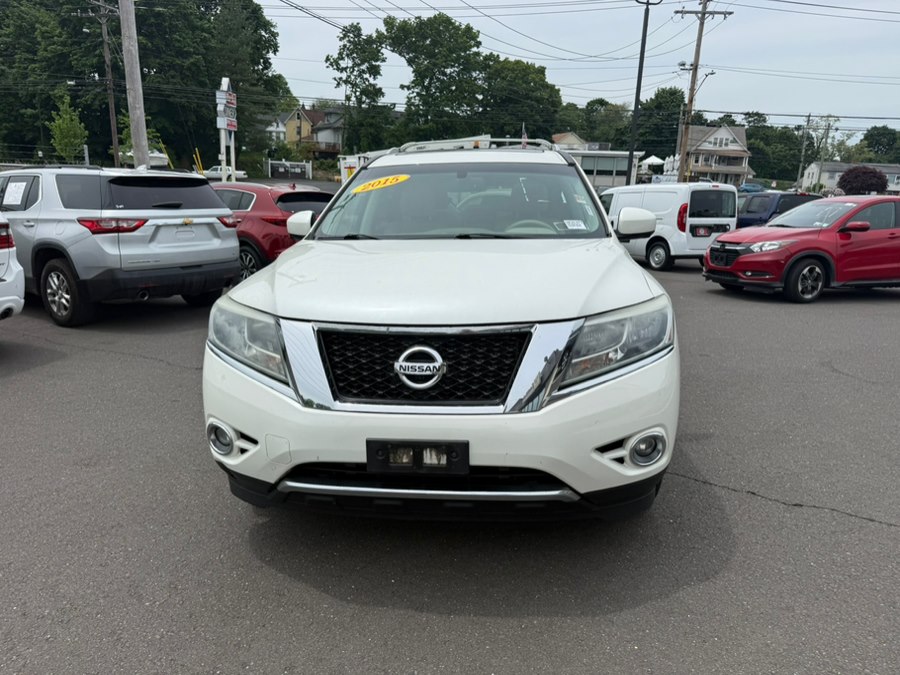 2015 Nissan Pathfinder Platinum 4WD's photo