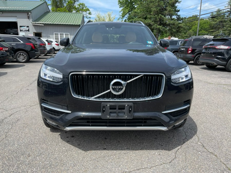 2018 Volvo XC90 T6 AWD Momentum's photo