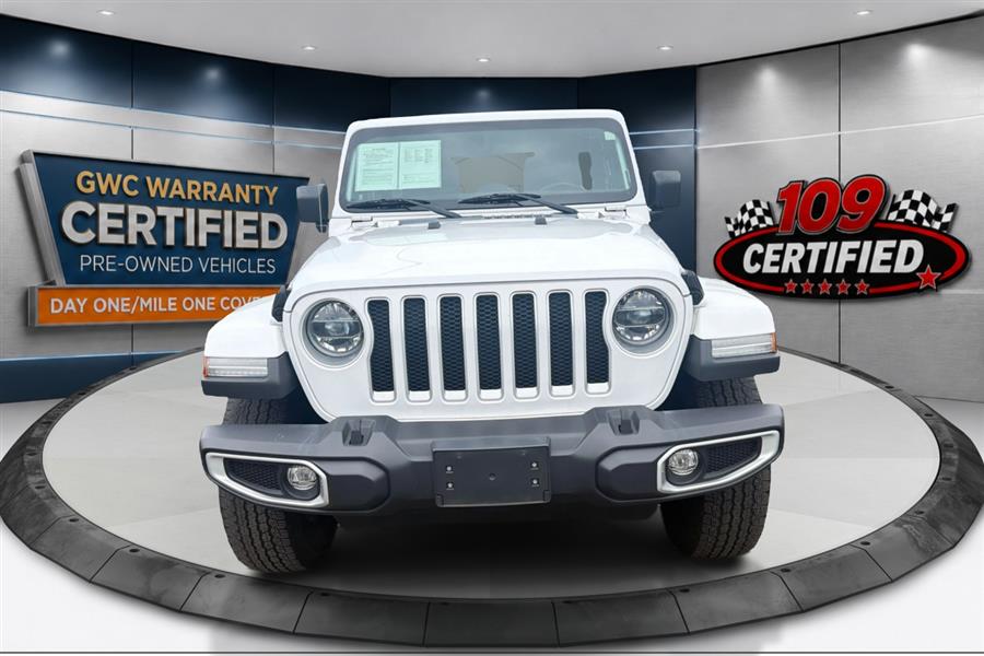2022 Jeep Wrangler Sahara's photo