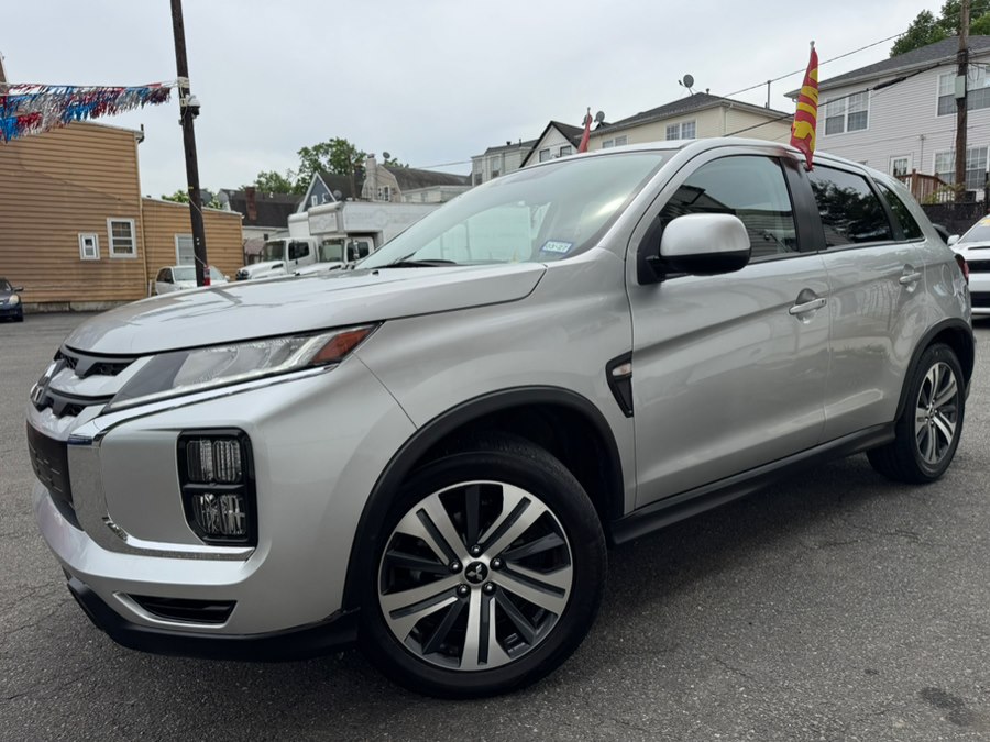 2024 Mitsubishi Outlander Sport 2.0 SE AWC CVT's photo