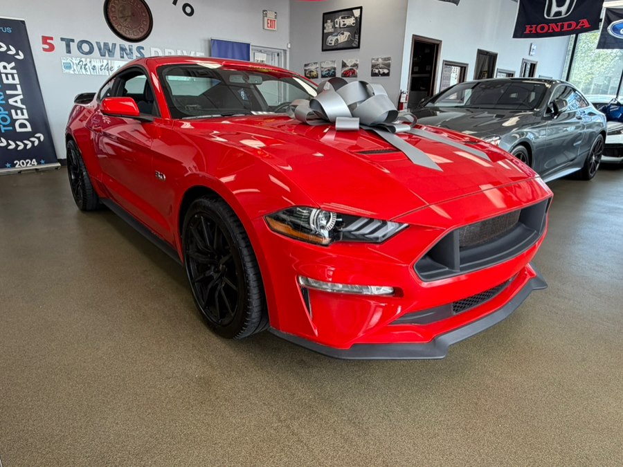 2020 Ford Mustang GT Coupe's photo