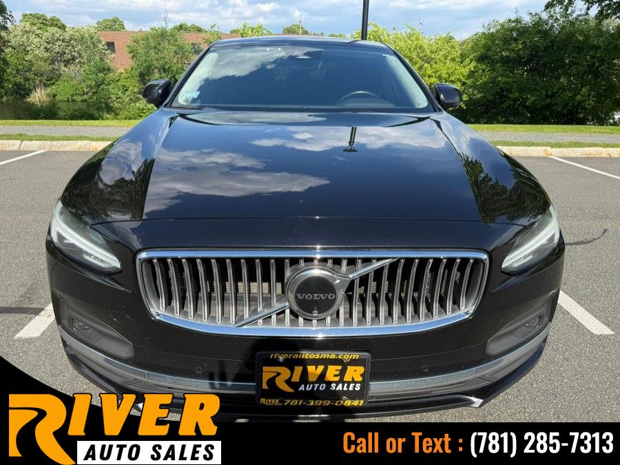 2024 Volvo S90 B6 Plus AWD's photo