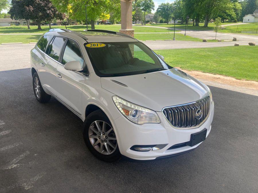 2017 Buick Enclave Convenience's photo