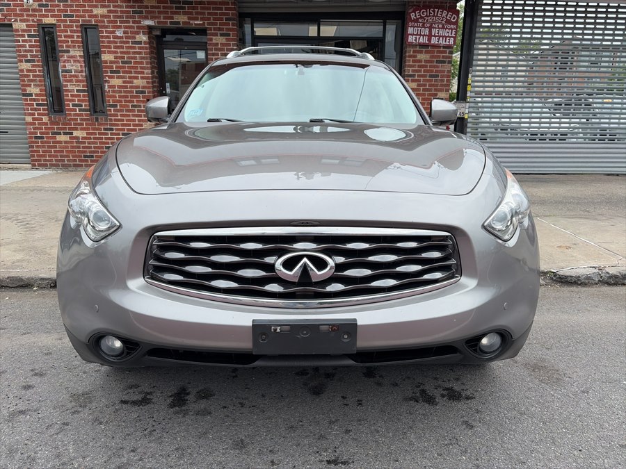 2010 INFINITI FX 35 AWD's photo