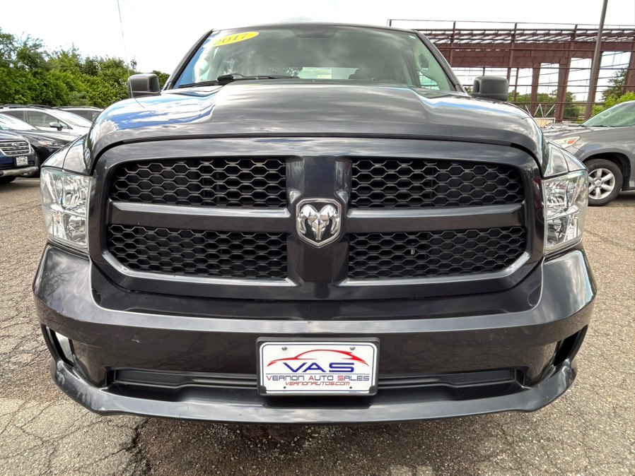 2017 RAM 1500 Express 4x4 Crew Cab 5'7's photo