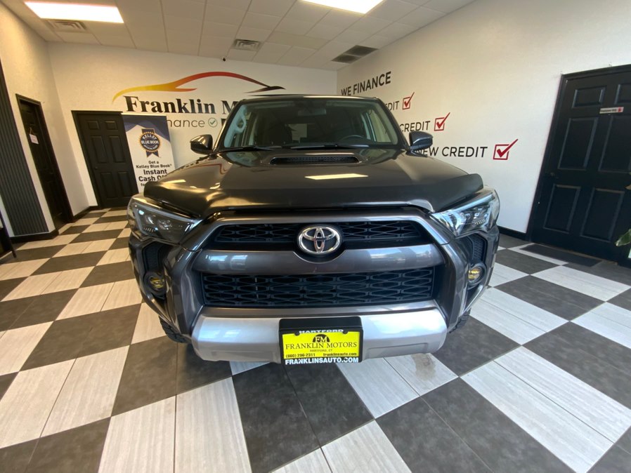 2015 Toyota 4Runner's photo