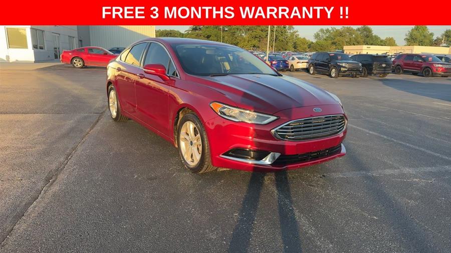 2018 Ford Fusion SE FWD's photo