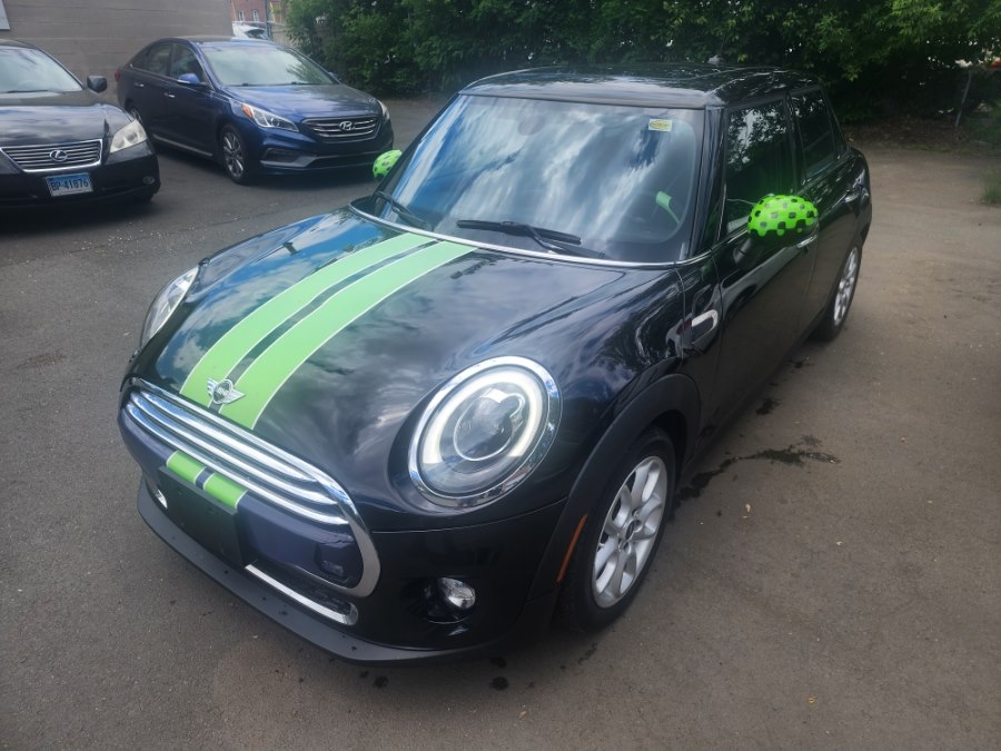 2016 MINI Cooper - 4 Door's photo