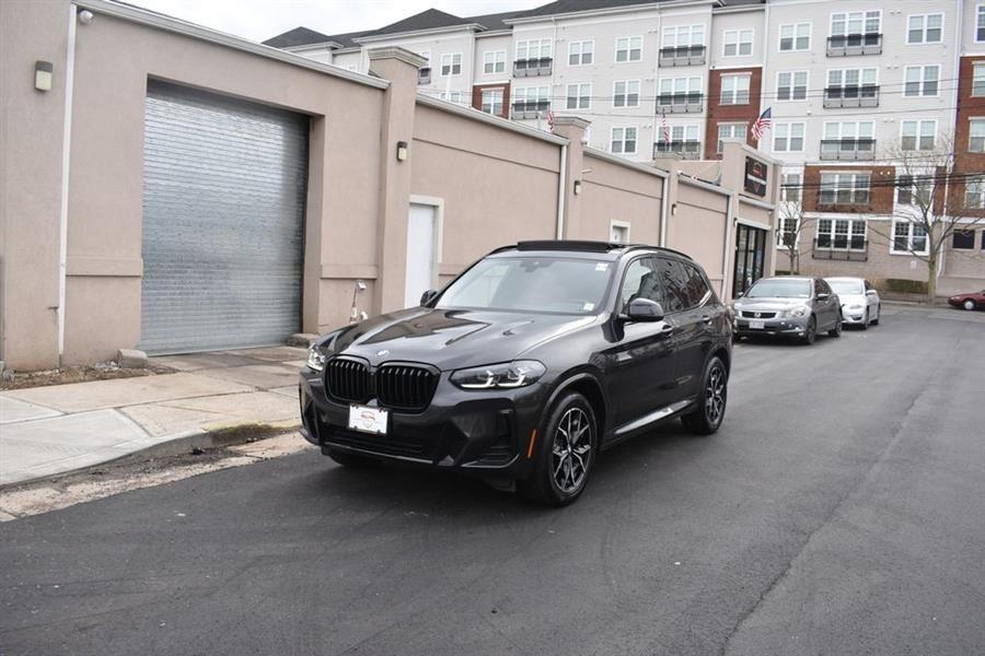 2025 BMW X3 30 XDRIVE's photo
