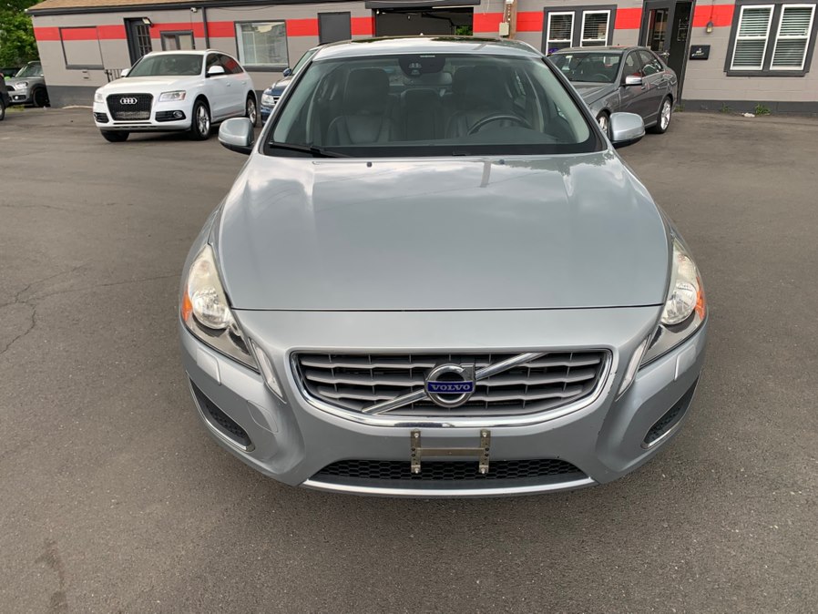 2013 Volvo S60 T5 AWD Auto's photo