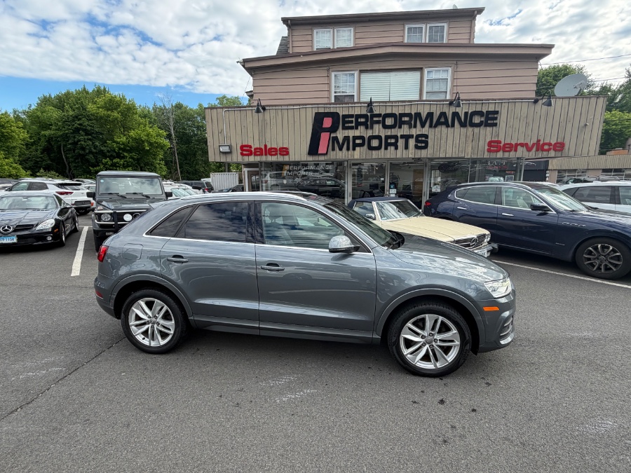 2016 Audi Q3 2.0T quattro tiptronic Premium Plus's photo