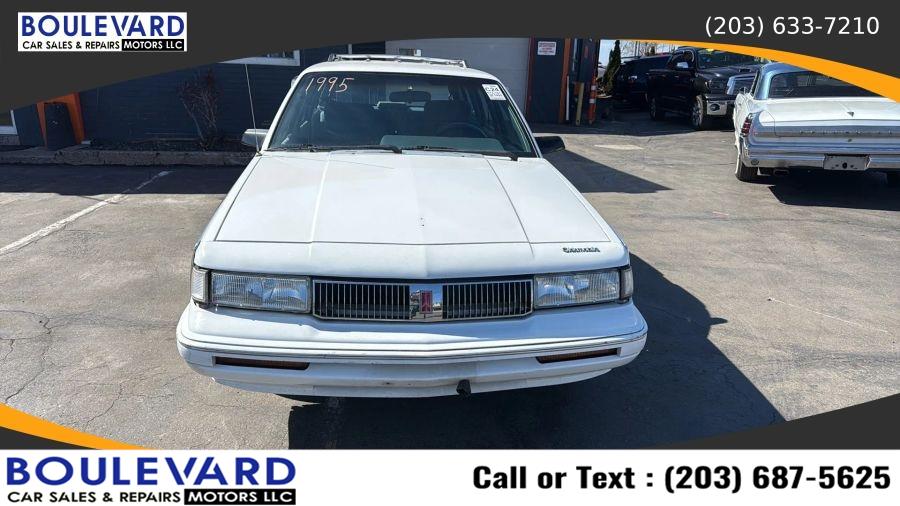 1995 Oldsmobile Cutlass's photo