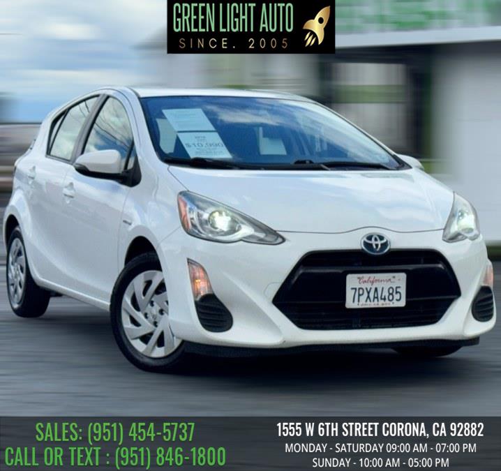 2016 Toyota Prius c 5dr HB Two (Natl), available for sale in Corona, California | Green Light Auto. Corona, California