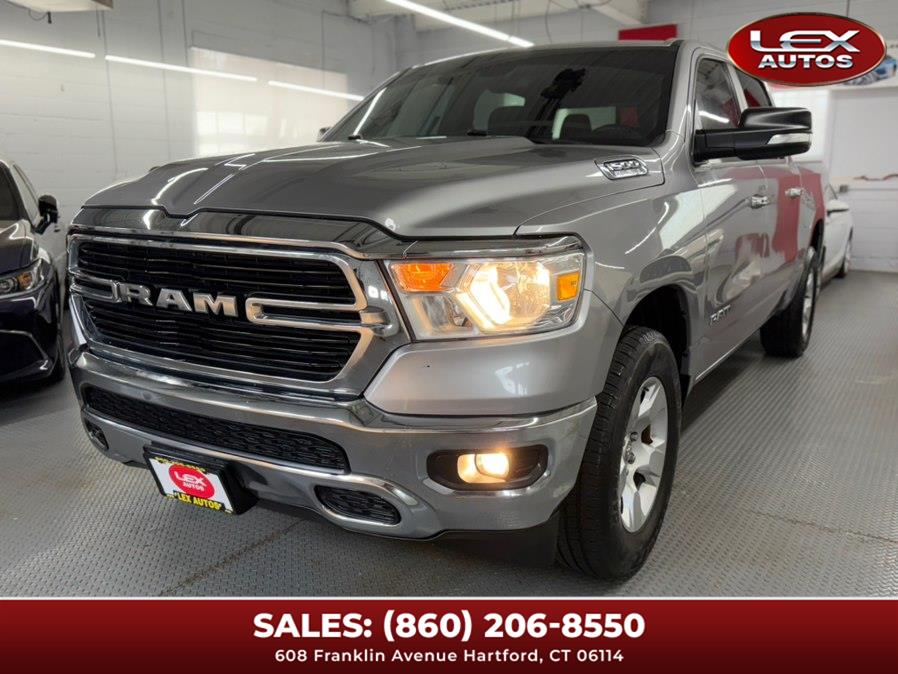 2019 RAM 1500 Big Horn/Lone Star 4x4 Crew Cab 5'7's photo