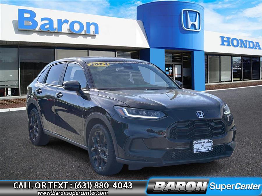 Used 2024 Honda Hr-v in Patchogue, New York | Baron Supercenter. Patchogue, New York
