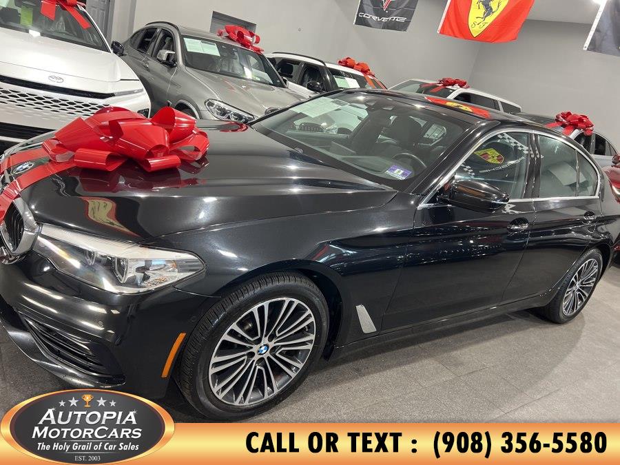 2017 BMW 5 Series 530i xDrive Sedan's photo