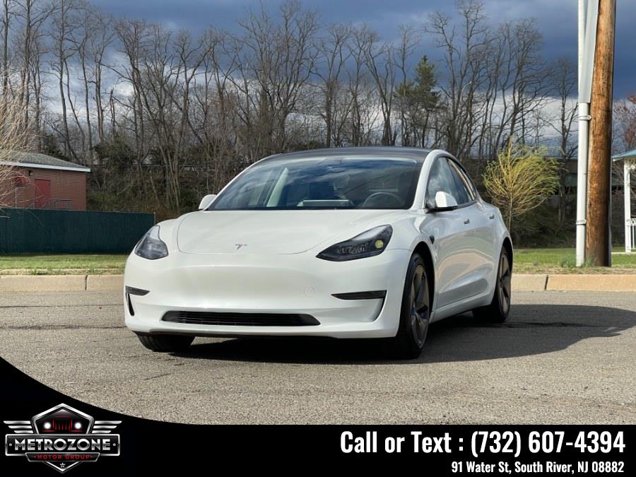 2023 Tesla Model 3 -'s photo