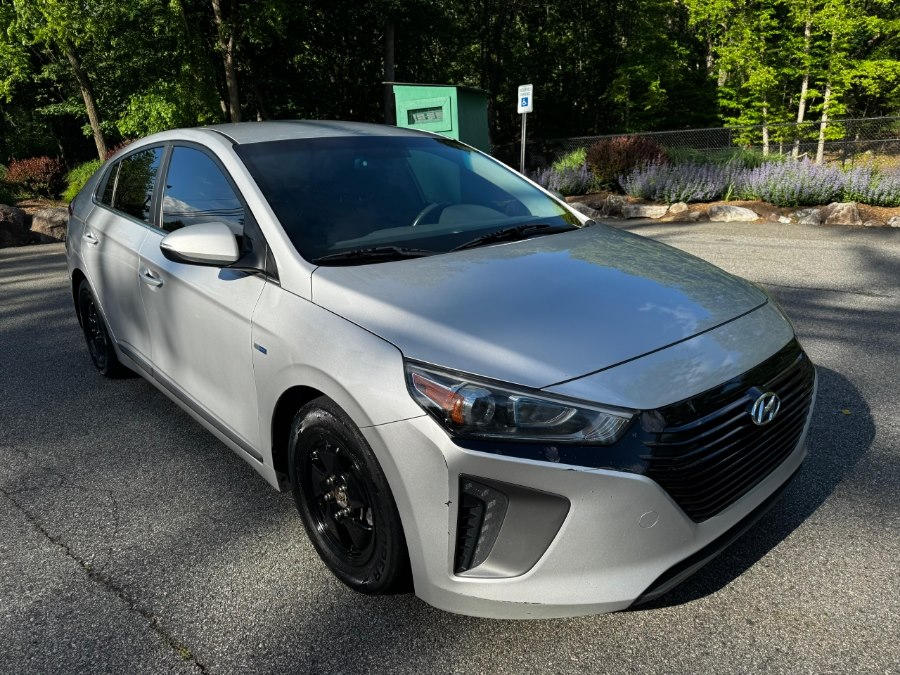 2018 Hyundai Ioniq 1.6 SEL Hybrid DCT's photo