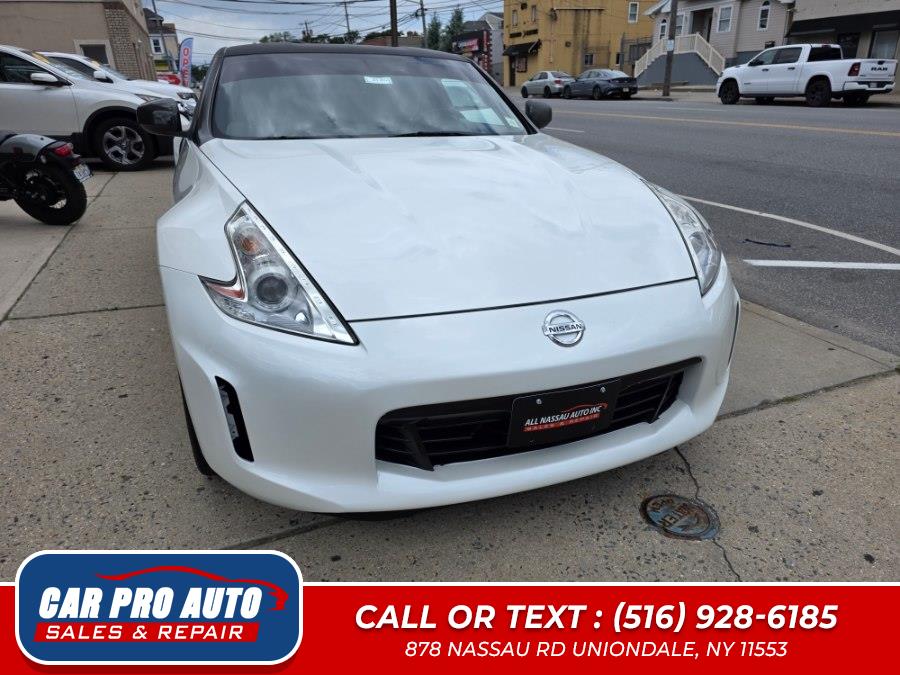 2012 Nissan 370Z Coupe 7AT's photo