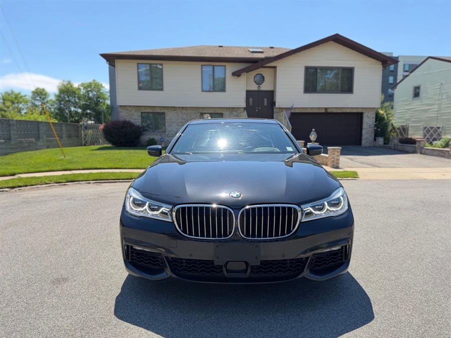 2019 BMW 7 Series 750i xDrive's photo