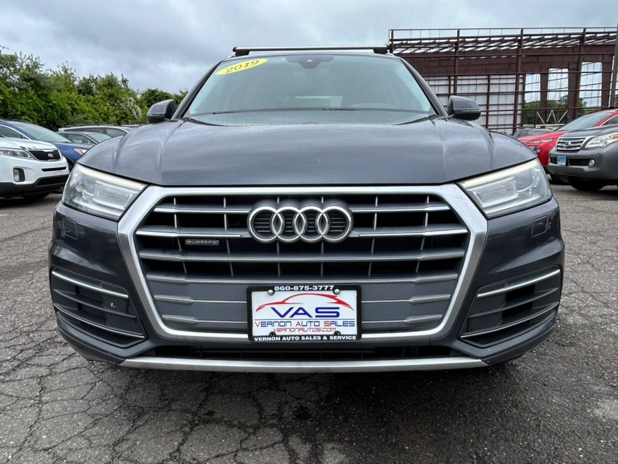 2019 Audi Q5 2.0T quattro S tronic Premium's photo