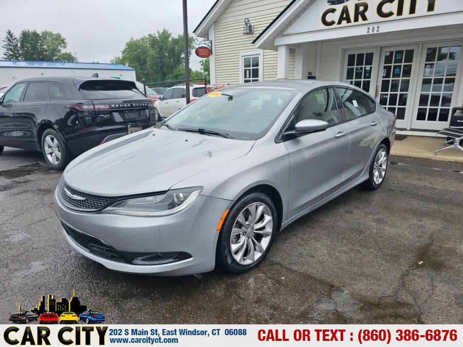 2015 Chrysler 200 S AWD's photo