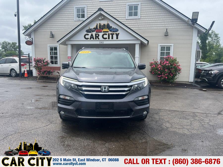 2018 Honda Pilot 4WD Touring's photo