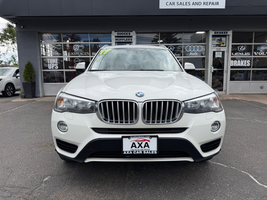 2017 BMW X3 xDrive28i's photo