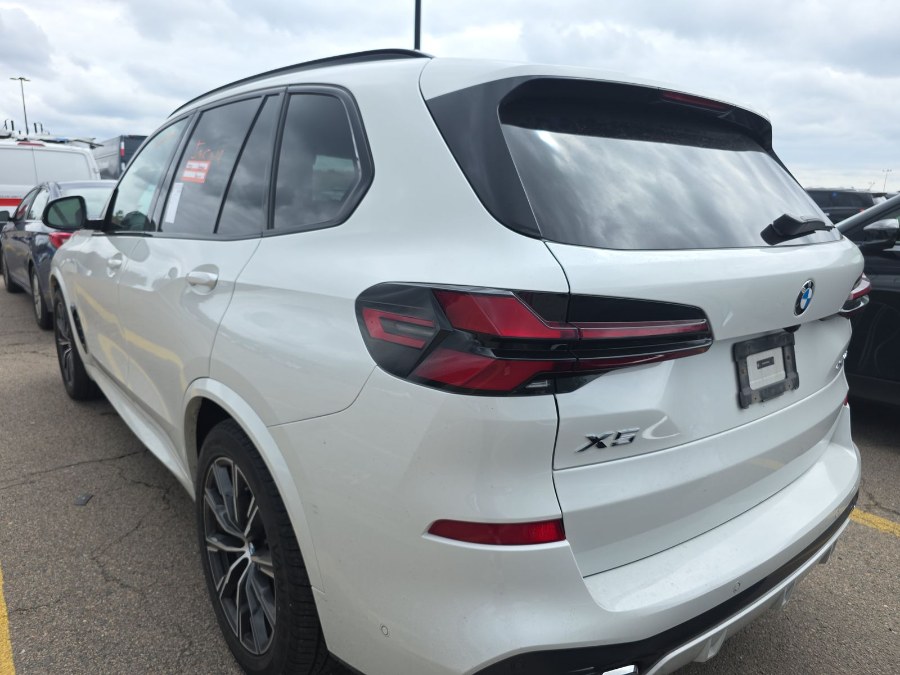 2026 BMW X5's photo