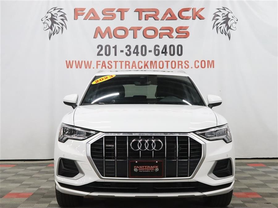 2023 Audi Q3 40 TFSI Premium quattro's photo