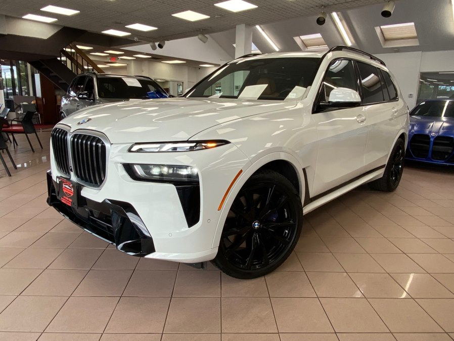 2024 BMW X7 xDrive40i's photo
