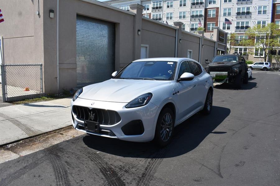 2024 Maserati Grecale 2.0 MHEV GT AUTO 4WD's photo