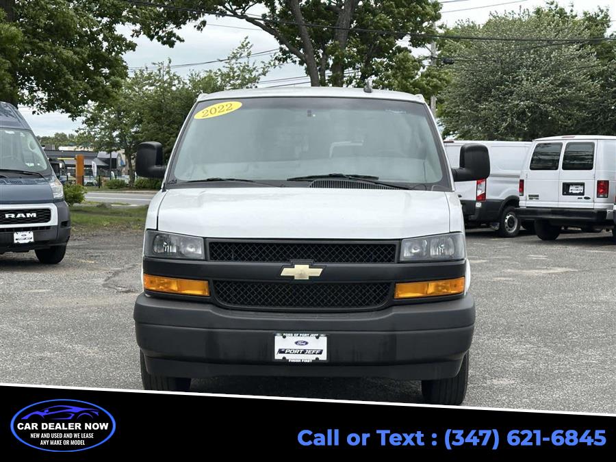 2022 Chevrolet Express 3500 LS Extended's photo