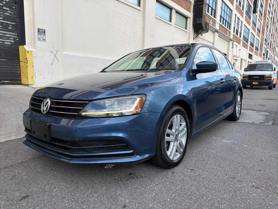 2017 Volkswagen Jetta's photo