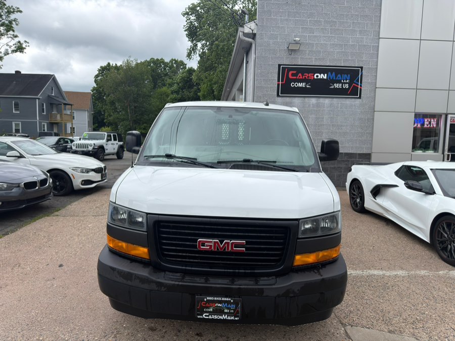 2018 GMC Savana 2500's photo