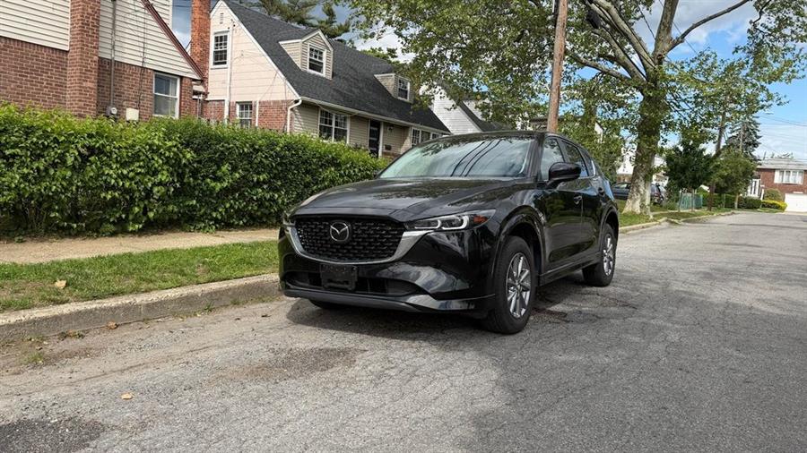 2024 Mazda CX-5 S Select Package Auto AWD's photo