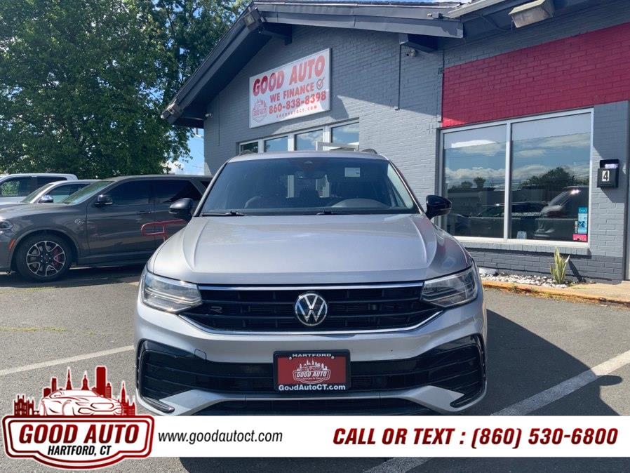 2022 Volkswagen Tiguan 2.0T SE R-Line Black 4Motion's photo