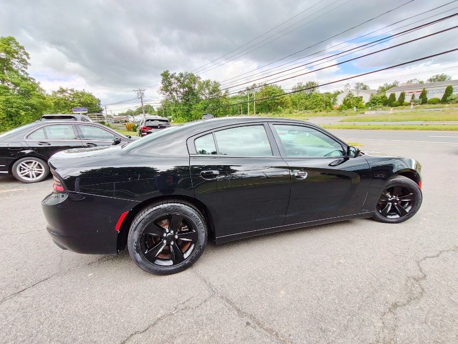 2017 Dodge Charger SXT's photo