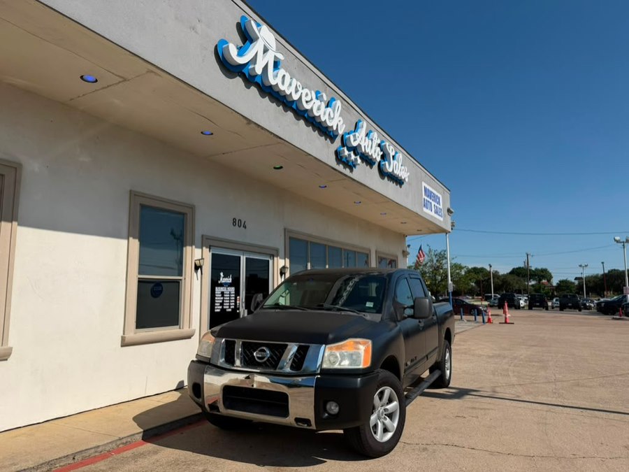 2012 Nissan Titan SV 4X4 Crew Cab SWB's photo