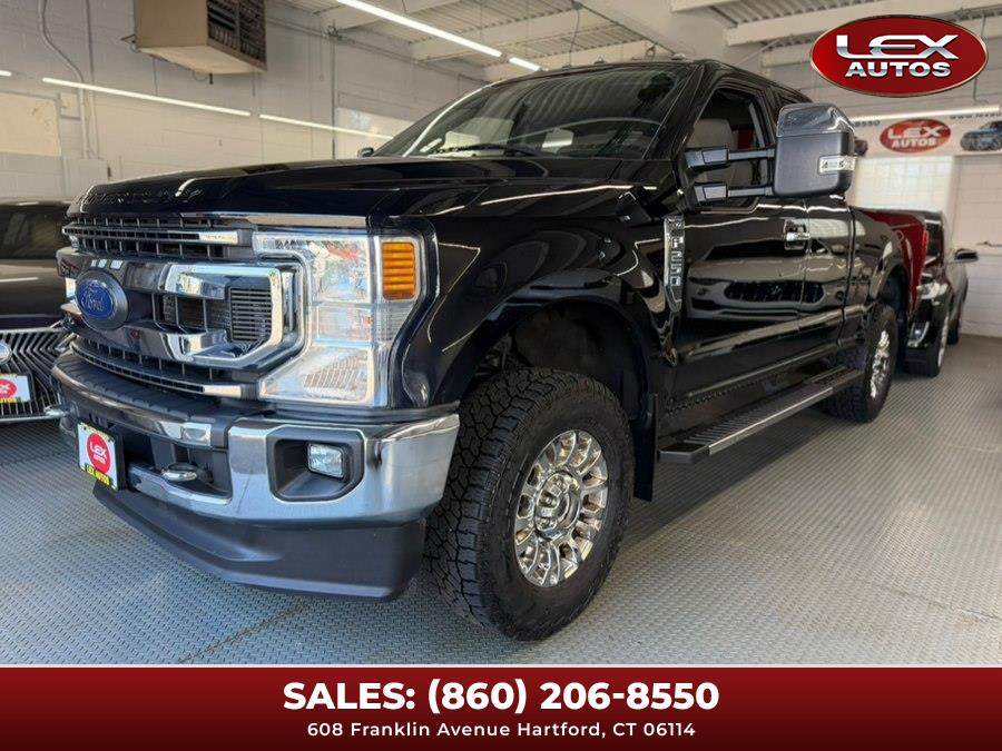 2022 Ford F-250 XLT 4x4 SuperCab 8' Box's photo