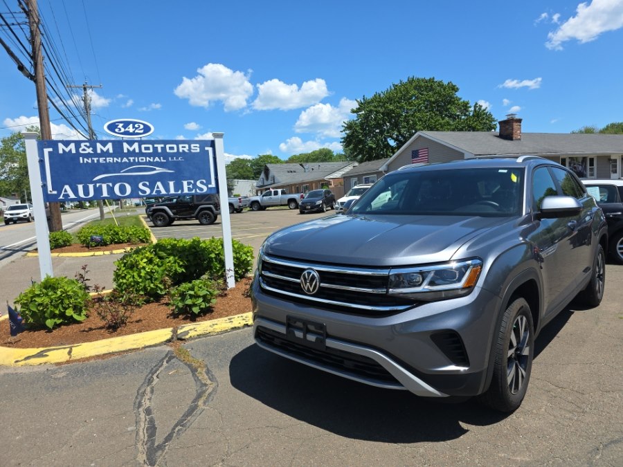 Used 2022 Volkswagen Atlas Cross Sport in Clinton, Connecticut | M&M Motors International. Clinton, Connecticut