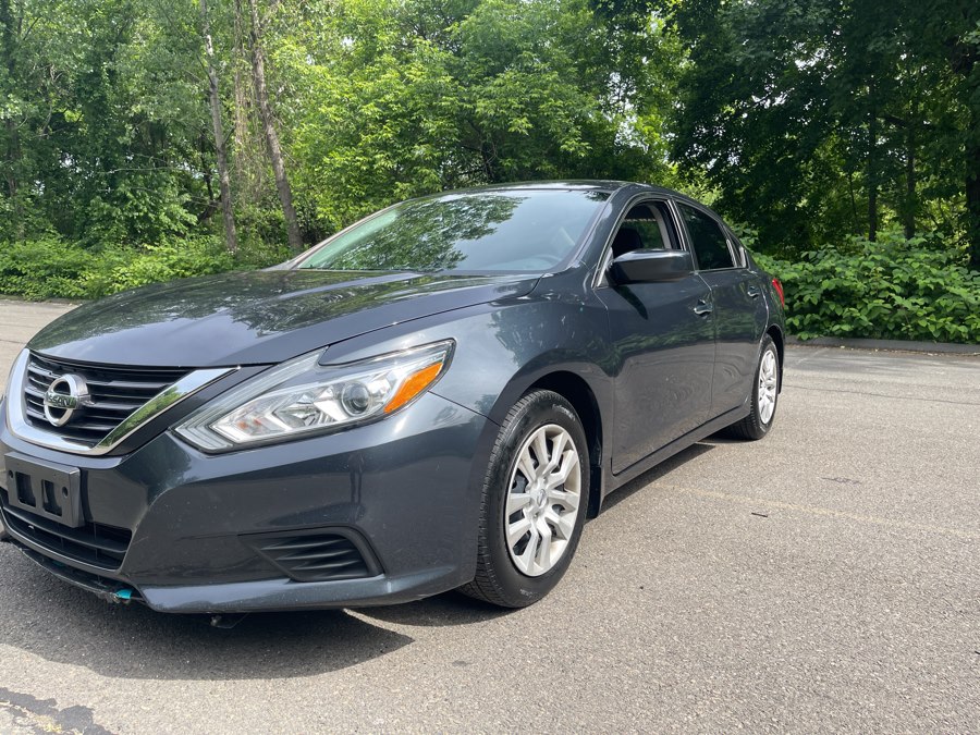 2017 Nissan Altima 2.5 S's photo