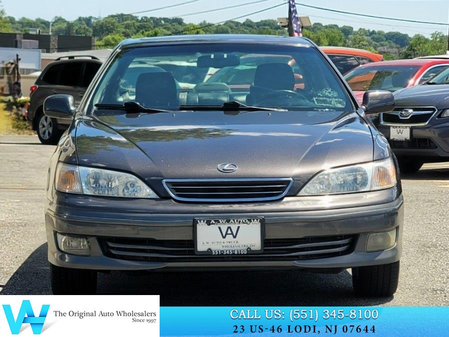 2000 Lexus ES 350 300's photo