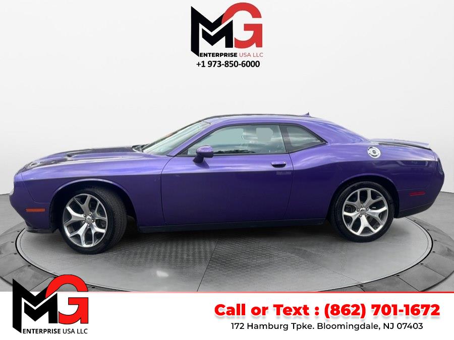 2016 Dodge Challenger SXT Plus's photo