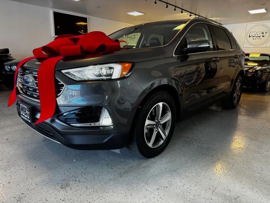 2020 Ford Edge SEL's photo