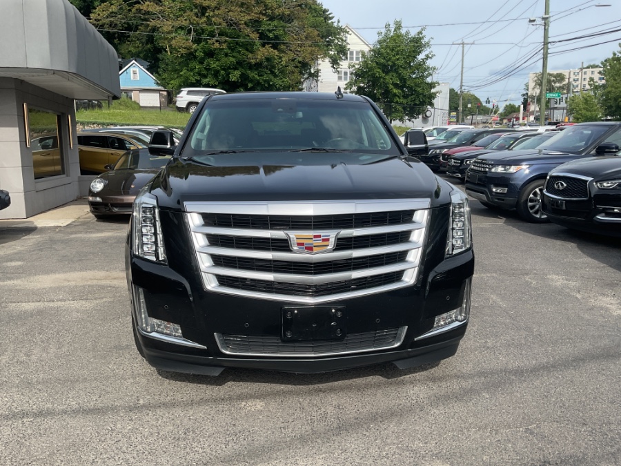 2017 Cadillac Escalade AWD Luxury's photo